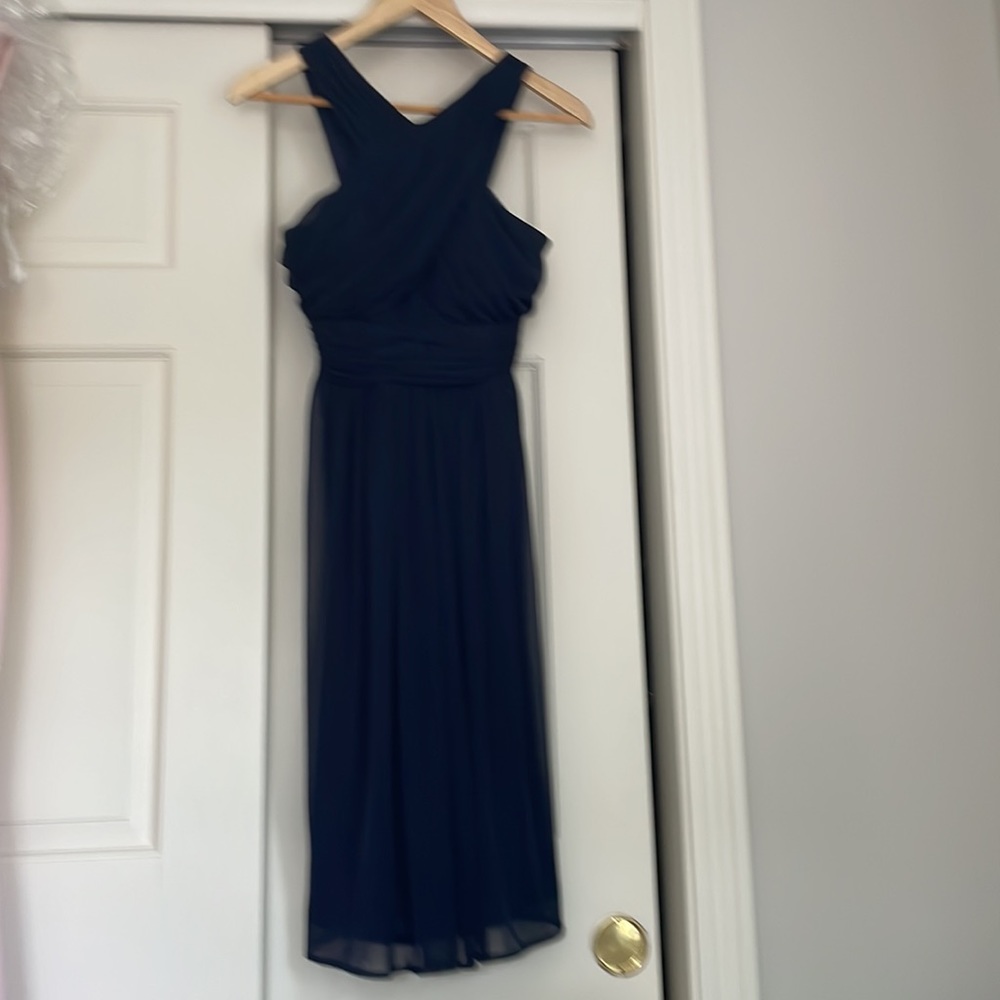 Navy chiffon fitted bodice, beautiful low back. Fully lined. Very comfortable.